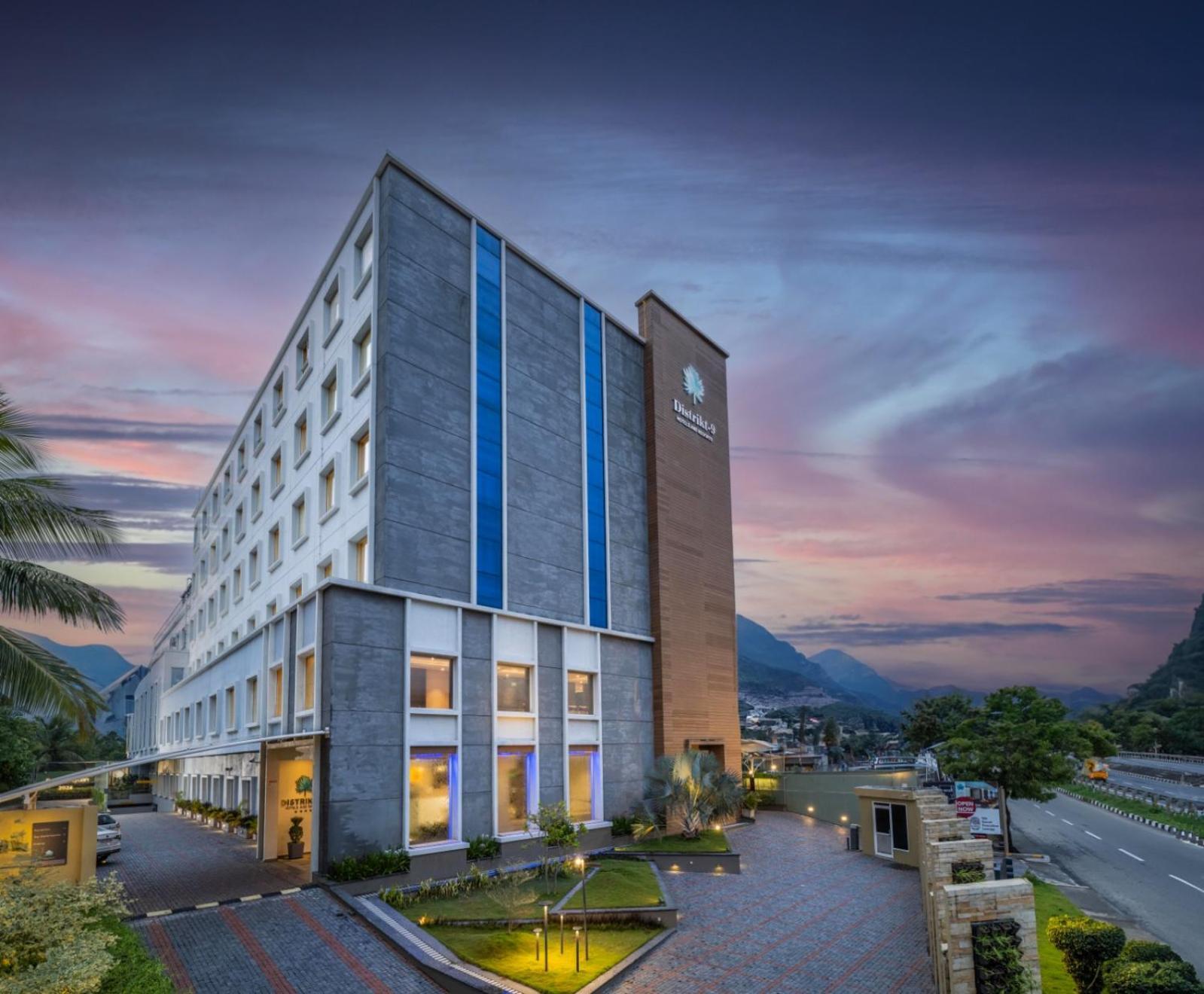 Distrikt 9 Hotel Palakkad Exterior photo